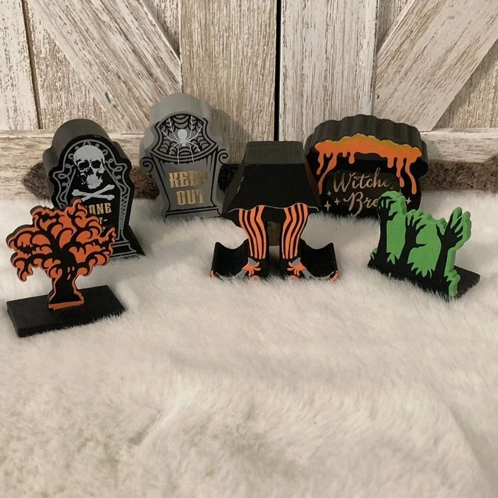 Target BP 2022 Halloween Mini Woods Props